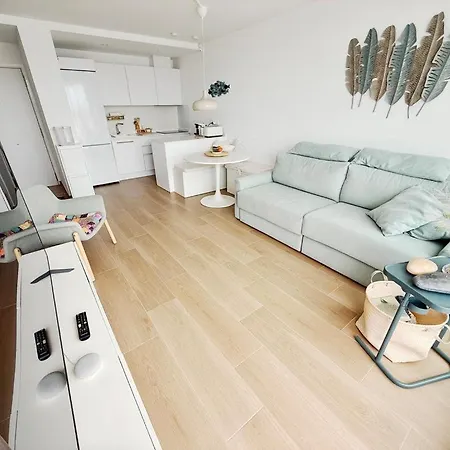 42 By Homeprive Apartment