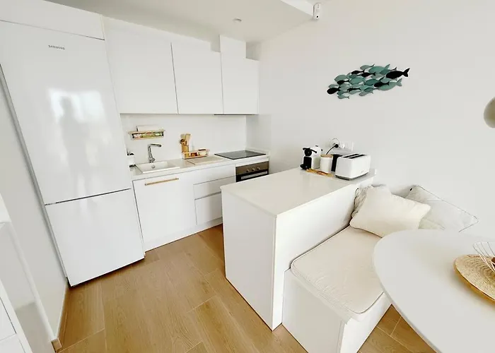42 By Homeprive Appartement *
